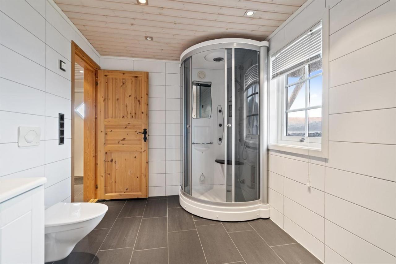 Idyllisk Sjohus Pa Naurstad Bodø Екстериор снимка